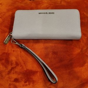 Micheal Kors Wallet